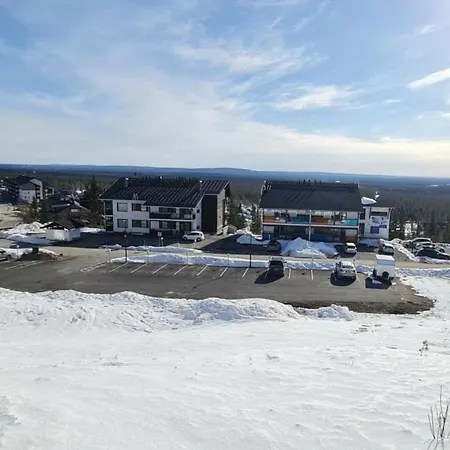 Stylish Ski-in By The Slopes * Ylläsjärvi