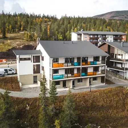 Stylish Ski-in By The Slopes